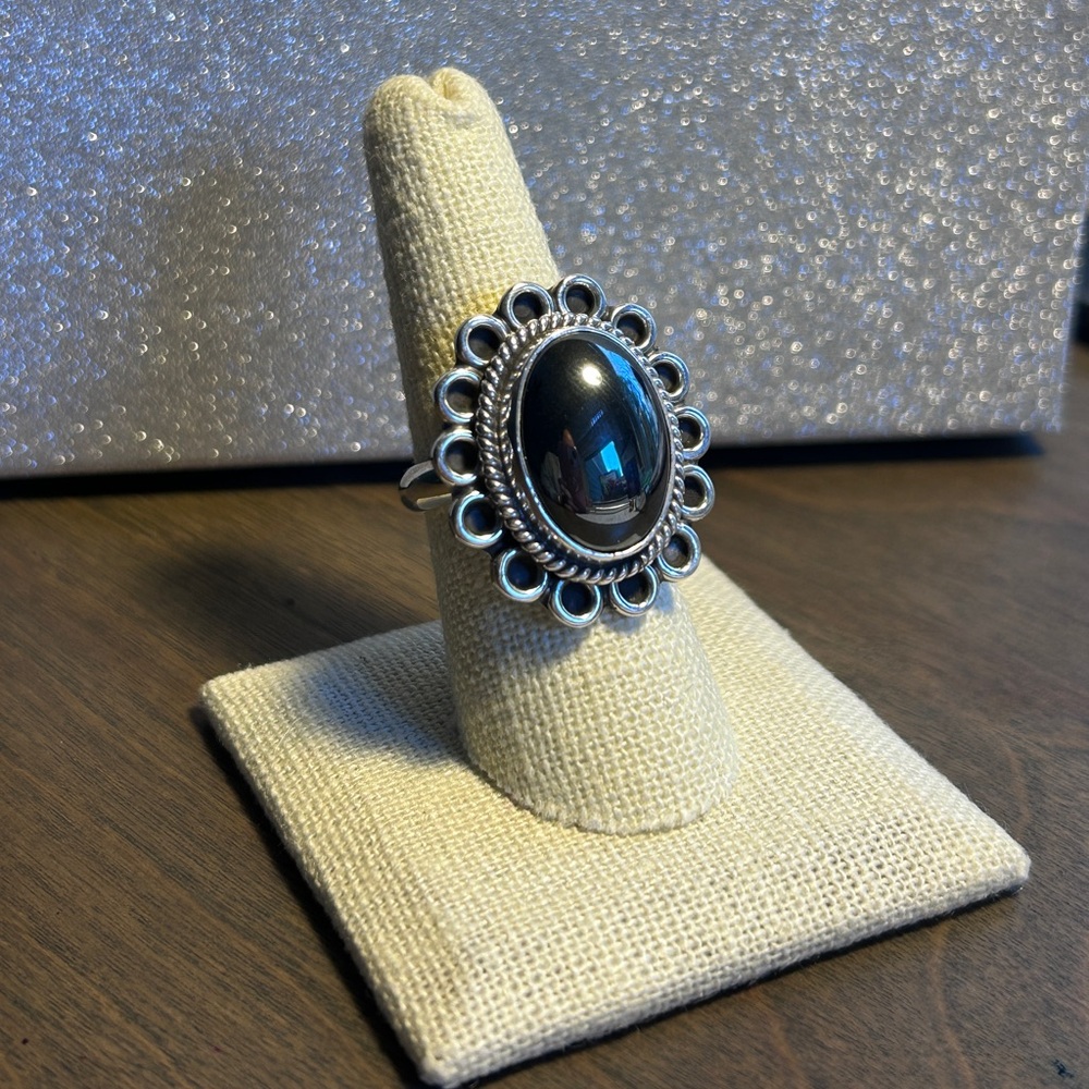 Hematite Sterling Silver 925 Mexican Size 8 Oval Cocktail Ring
